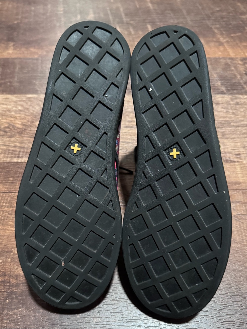 Dr. Martens Shoreditch Canvas Floral Patchwork Boots 8 - Picture 7 of 7